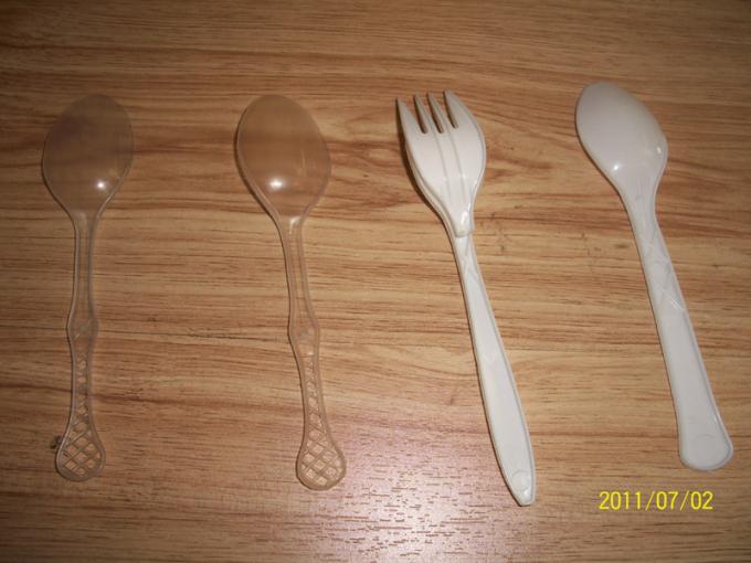 Direct Gate Injection Molding Molds 4245HRC Hardness For Spoon Fork