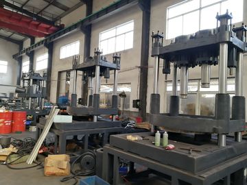 ISO9001 Standard Auto Injection Molding Machine A Screw For Household Appliances