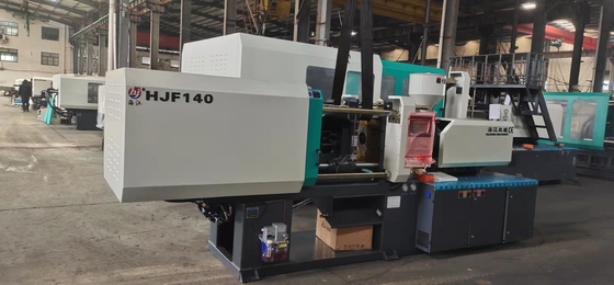 150 Ton PET Preform Injection Molding Machine with Clamping Force 550kN-1600kN and Injection Volume 154cm³-3200cm³