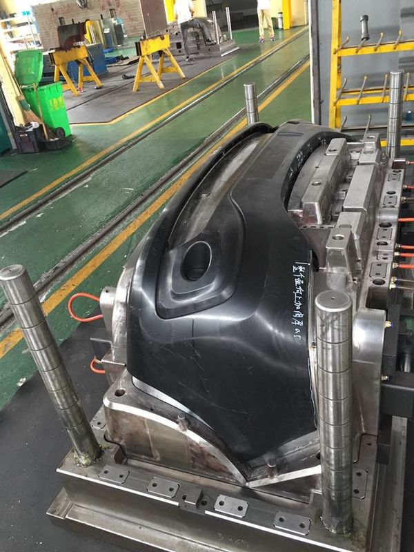 Single / Multi Cavity Injection Molding Molds For Precision Auto Connector Parts