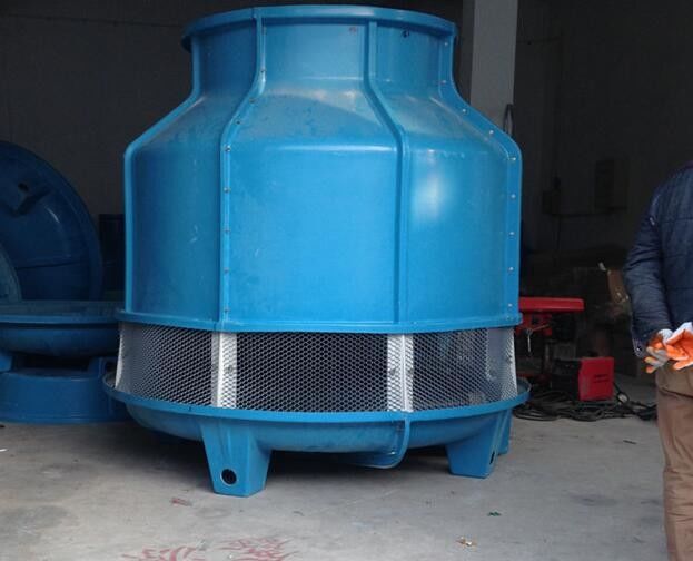 Outdoor 500T Industrial Water Cooling Towers ISO9001 Certificated