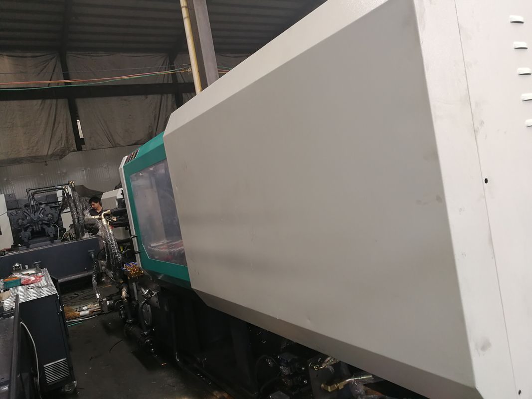 Stable Output Plastic Injection Molding Machine 90 - 40000 Injection Weight