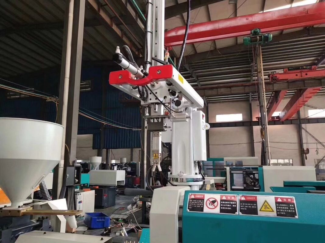 HJF1000 Table Making Machine , Servo Injection Moulding Machine For Plastic Chair And Table