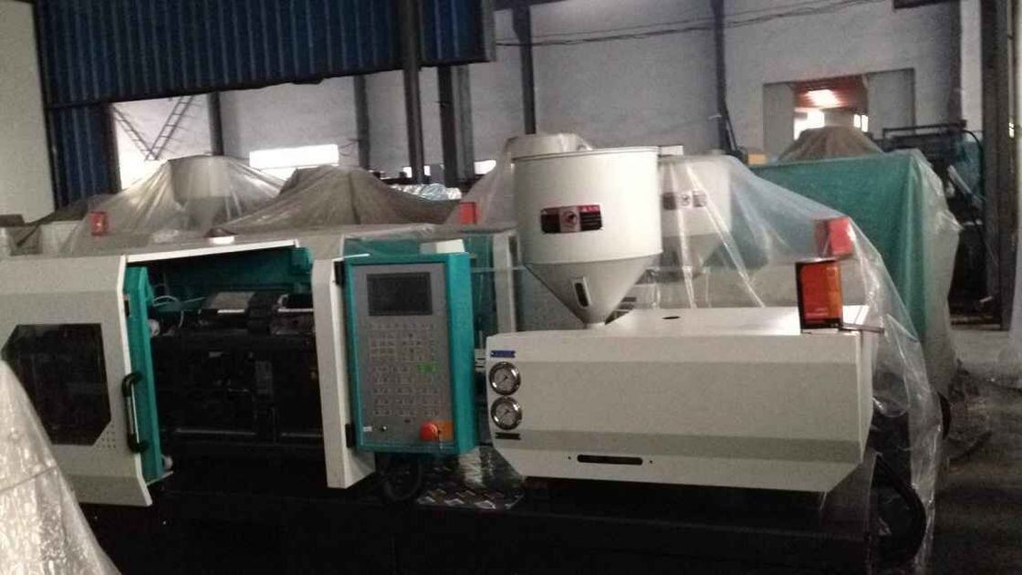 Small Type Auto Injection Molding Machine 180T For Plastic Syringe 380V 50HZ
