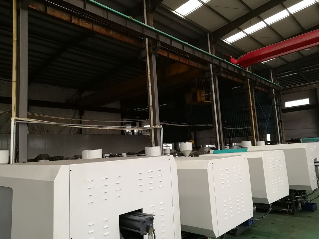 Full Automatic Plastic Injection Molding Machine Waterproof For Plastic Products