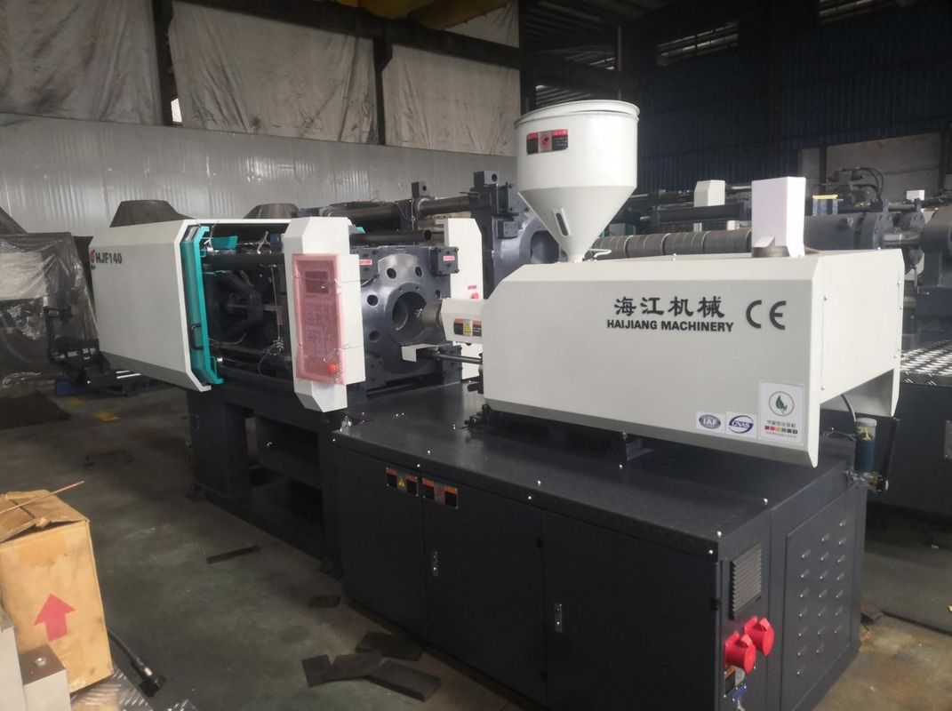 37 Pump Motor Power Plastic Injection Molding Machine For All Plastic Products